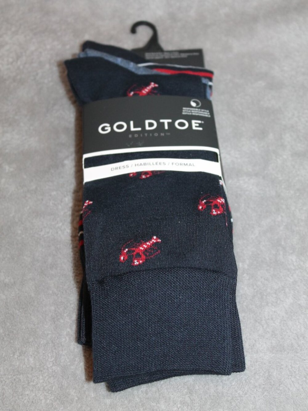 New Men's GoldToe 3 Pack Dress Crew Socks Shoe Size 6 - 12.5 Blue, Red, White